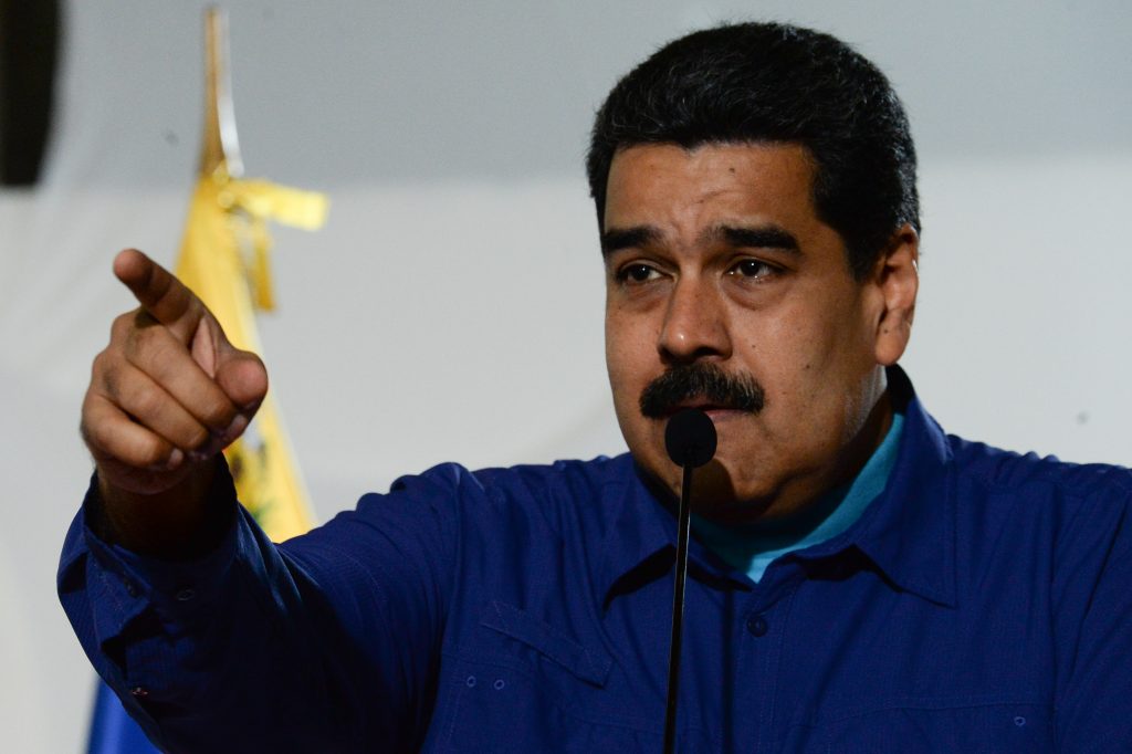 Piden a televisora venezolana suprimir mensajes que desconozcan autoridades