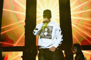 Twitteros destrozaron a Wisin y aseguraron que estaba doblando