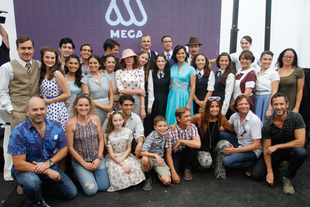 Tuiteros arremeten contra Mega por el nuevo comercial del matinal “Mucho gusto”
