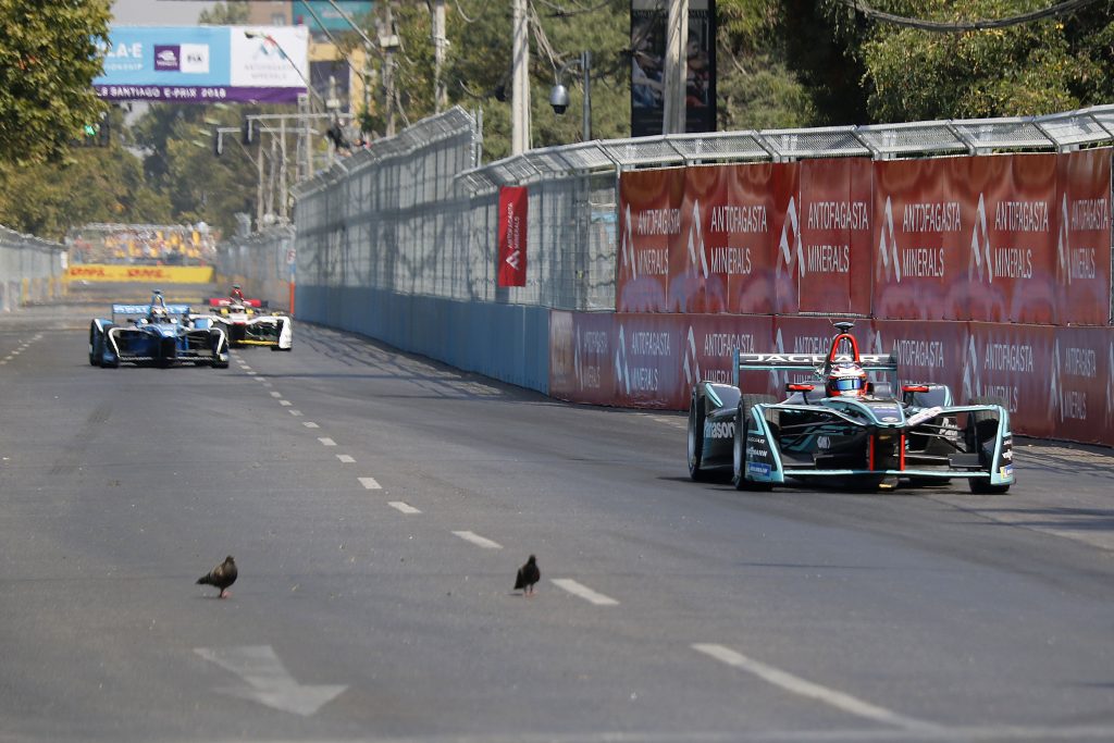 Piloto francés fue el ganador de la cuarta fecha de la Fórmula E corrida en Santiago