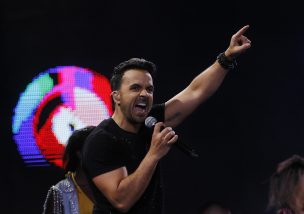 ¡Se acordaron de Garay! Los memes que dejaron las canciones de Luis Fonsi en el Festival