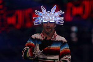 ¡Se quedó en Chile! Cantante de Jamiroquai disfrutó de los paisajes de Atacama