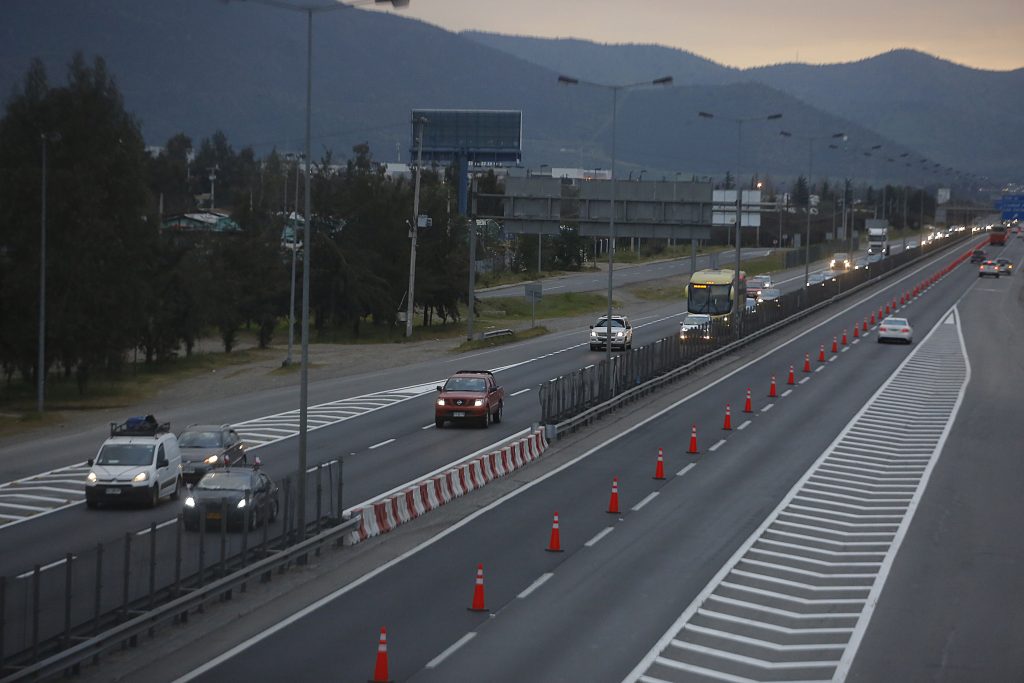 Ministro Undurraga inaugura último tramo de la ruta internacional 60 CH