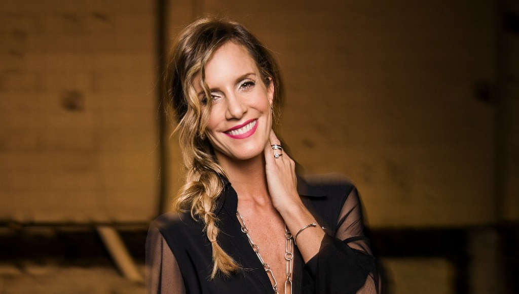 Diana Bolocco se ofrece para animar el Festival de Viña