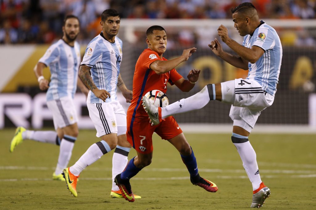 Mercado: “Alexis es un jugador indescifrable, no sabes para dónde va a salir”