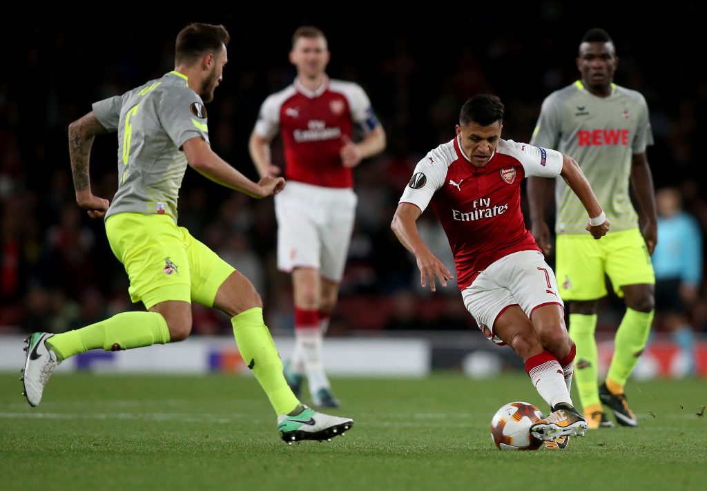 DT del Sevilla: “¿Cómo frenar a Alexis? Hay que bloquearlo con un candado”