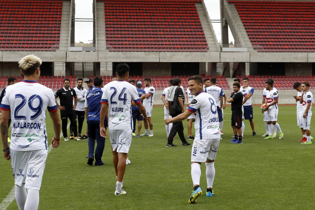 Melipilla podría estar sin jugar en la Primera B hasta fines de marzo