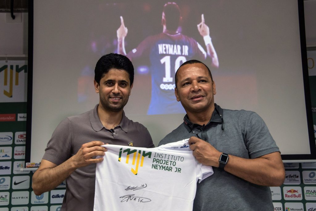 Padre de Neymar confirmó que su hijo “tiene un futuro en el PSG”