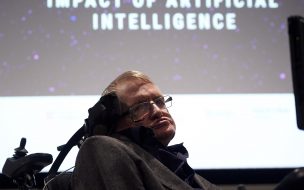 Presidente Piñera le dedicó un mensaje de despedida a Stephen Hawking