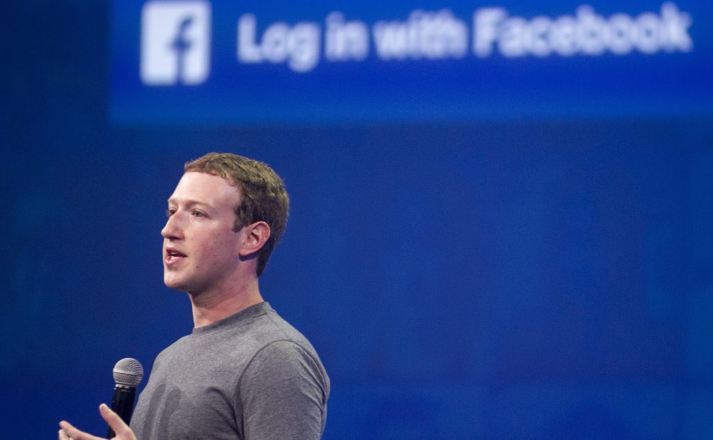 Zuckerberg asume responsabilidad y admite que “cometimos errores”