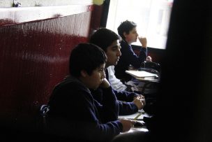 Colegio de profesores tildó de 