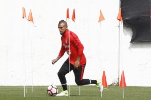 Arturo Vidal practicó al margen de sus compañeros de 