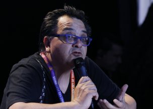 ¿Perdieron la esperanza? CHV despide a Alex Hernández en medio de la licitación de Viña 2019