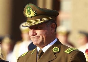 Villalobos aseguró que no lo invitaron al cambio de mando en Carabineros