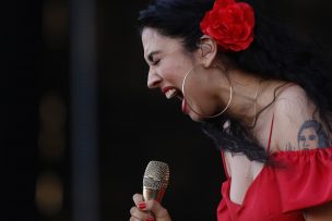 Mon Laferte realizó denuncia en vivo contra organizadores de Lollapalooza