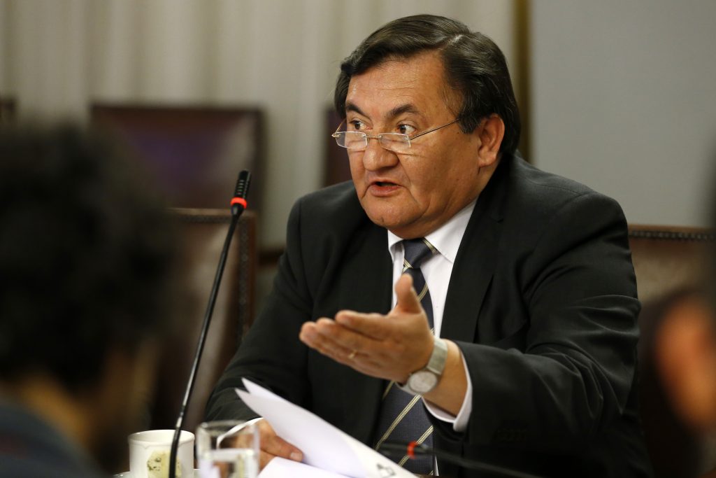 Diputado Venegas (DC): “El TC pasa a ser una tercera cámara”