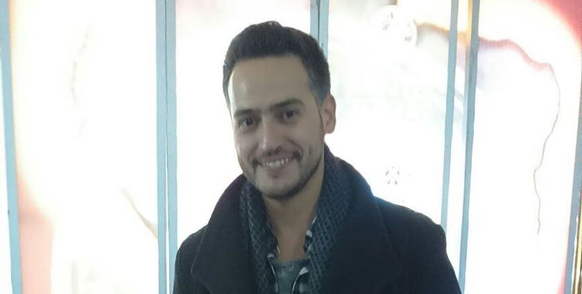 César Barrera luce irreconocible tras su radical cambio de look