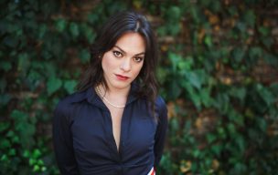 Daniela Vega compartirá escena con Sebastián Yatra en nueva serie musical de Netflix