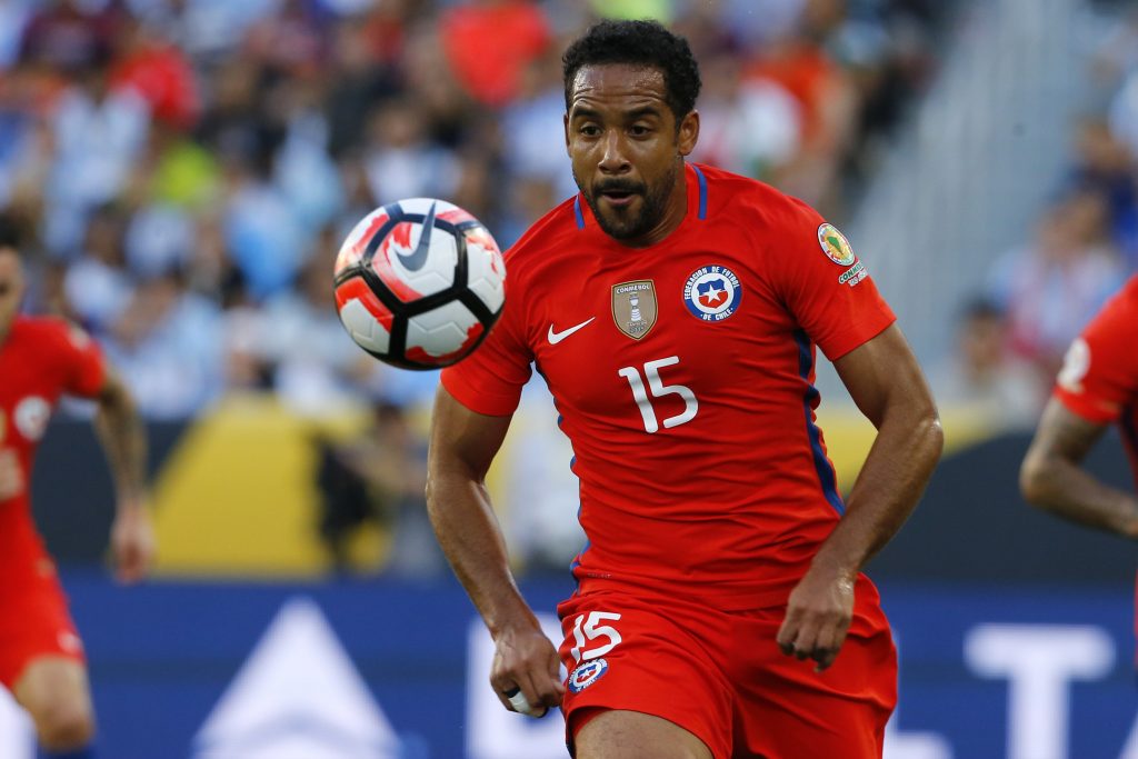 Beausejour: “No tengo duda que Bravo y Vidal solucionarán sus problemas”