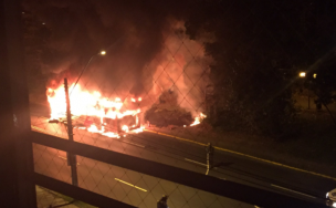 Bus del Transantiago se incendió tras sufrir problemas eléctricos