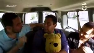 ¡No lo soltaba! Peluche de Winnie the Pooh se robó la atención en Espías del Amor