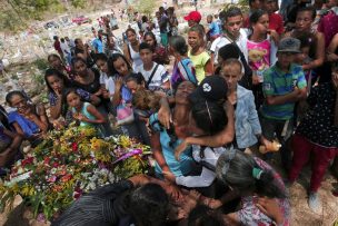 Cinco policías fueron detenidos por muerte de personas en calabozos en Venezuela