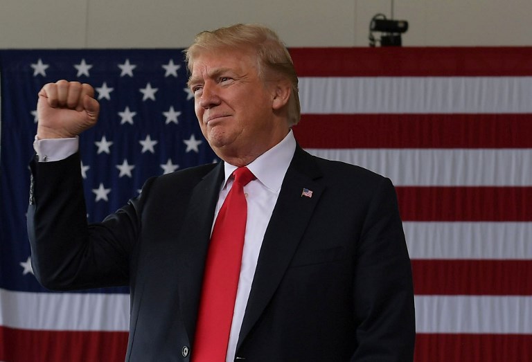 Trump dice que ataque en Siria podría ser “muy pronto”
