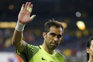 Claudio Bravo mostró todo su respeto por logro de Iker Casillas