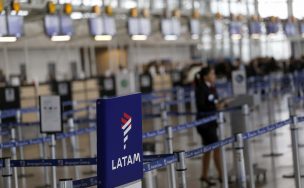 Latam y tripulantes de cabina no llegaron a acuerdo: Huelga legal comienza el martes