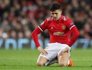 Ángelo Henríquez y Alexis Sánchez están dentro de los peores delanteros del Manchester United