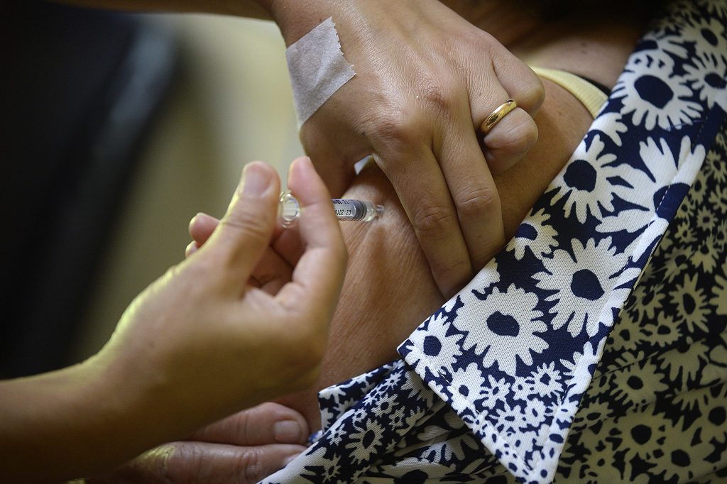 Influenza: Más de 3 millones han sido vacunados en 23 días de campaña
