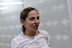 Ministra de la Mujer solidariza con las víctimas de Herval Abreu