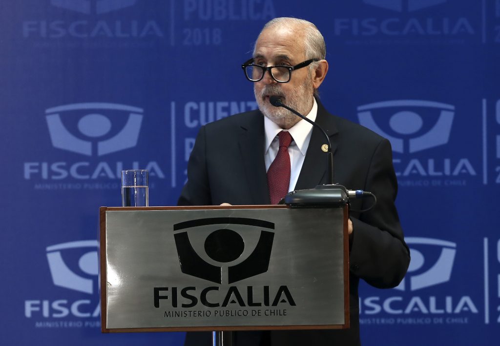 Abbott pide a jueces valorar no sólo prueba directa en casos de violencia rural