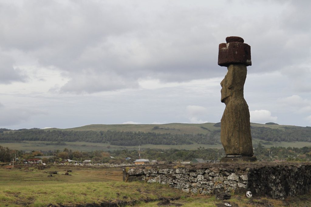Senador Pugh: “Ley que regula estadía en Isla de Pascua podría afectar turismo”