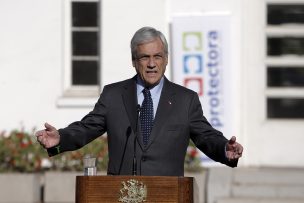 Piñera firma proyecto de ley que aumenta subvención a niños del Sename