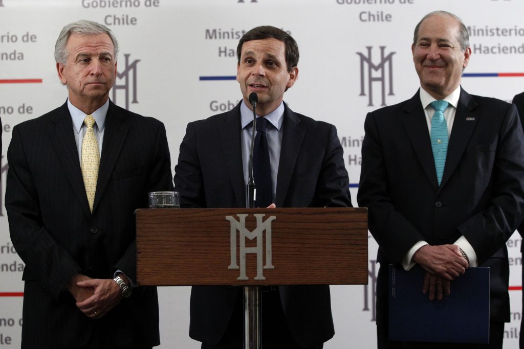 Hacienda y CPC anuncian mesa de trabajo pro crecimiento e inversión