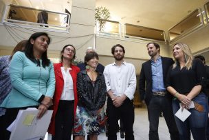 Frente amplio responde al PS: “Somos colaboradores de los estudiantes”