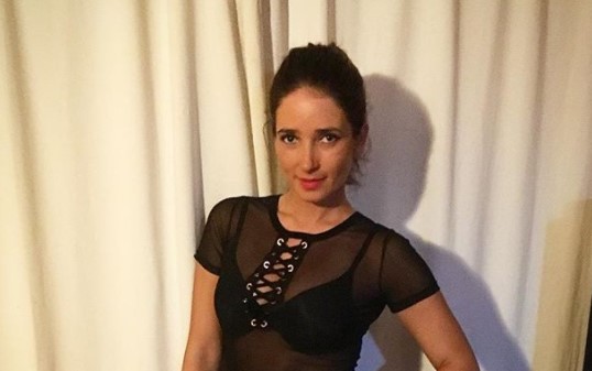 Mamá de Camila Nash se robó las miradas en una tierna foto con su hija