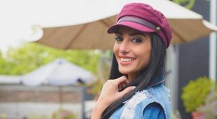 El tercer brazo de Flavia Medina que confundió a sus seguidores