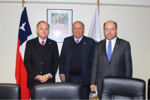 Ministro Walker compromete apoyo de sus Servicios del Agro para recuperación productiva de La Araucanía