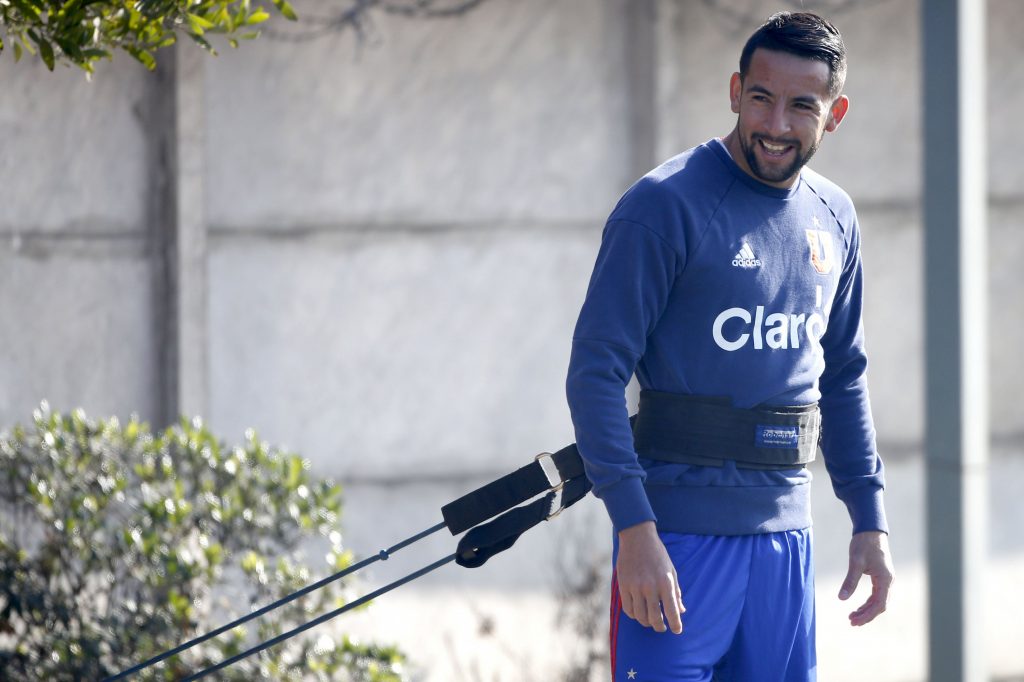Mauricio Isla podría ser el fichaje estrella de Universidad de Chile
