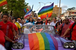 Hijos de Raúl Castro y Díaz-Canel animan marcha contra homofobia en Cuba