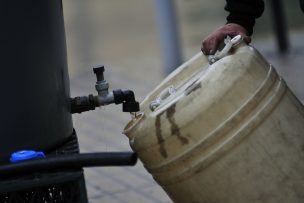 Rotura de matriz provoca corte de agua en la comuna de Independencia