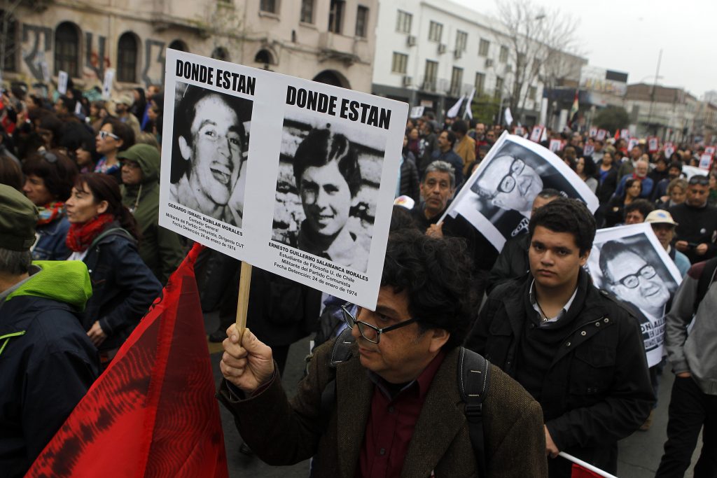 Londres 38 pide prisión para ex militares procesados por “vuelos de la muerte”
