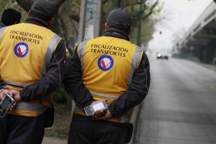 Registro de evasores del Transantiago recibe fuertes críticas