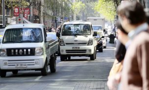 Senado cambia de idea y aprueba bajar límite de velocidad en zona urbana a 50 km/h