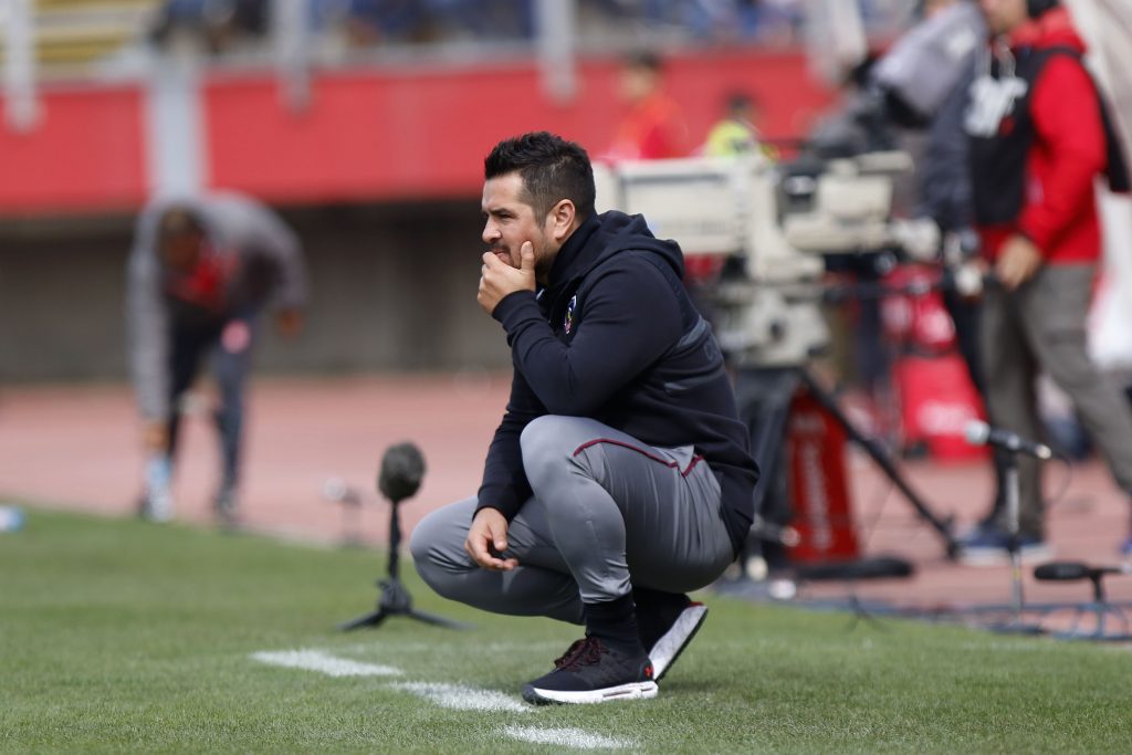 Tapia y las lesiones en Colo Colo: “Iremos con el mejor equipo que podamos proponer”