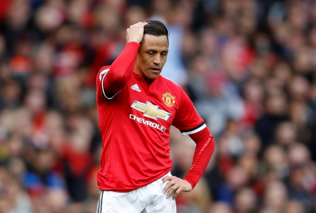 Alexis volvió a la titularidad en el United en opaco empate frente al West Ham