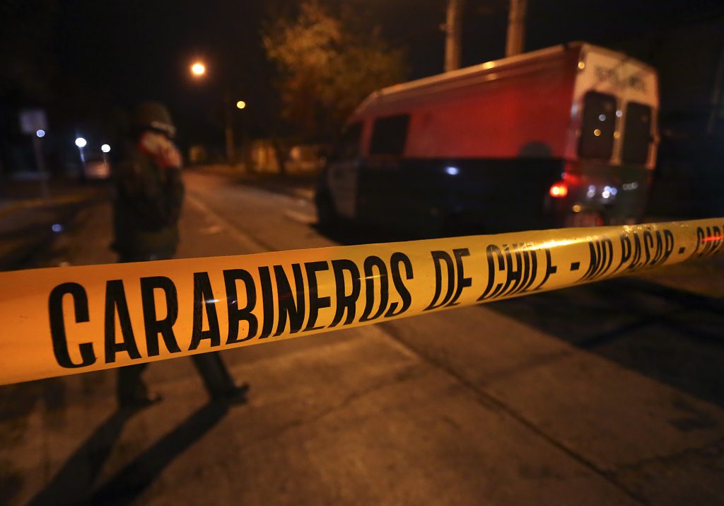 Intendenta Rubilar anunció querella por quema de tres automóviles frente a la Utem