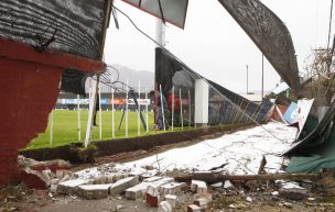 Ráfagas dejan a 23.264 clientes sin luz en la capital y botan muro en Juan Pinto Durán